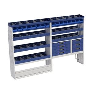 Allestimento interno confort, sinistro per con copri passaruota con antina di chiusura, copri passaruota con kit ferma valigia, con scaffalatura con cassetti colore blu, scaffalature con contenitori asportabili di colore giallo e blu, con scaffalatura con divisori e scaffalatura terminale per furgoni Ford Transit L2H2